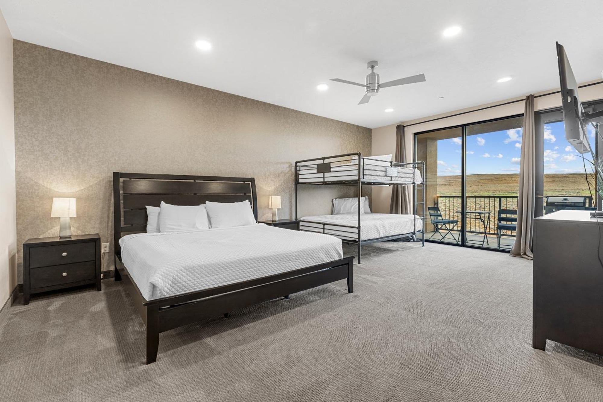 Vacation Rentals At Sand Hollow Resort ハリケーン エクステリア 写真