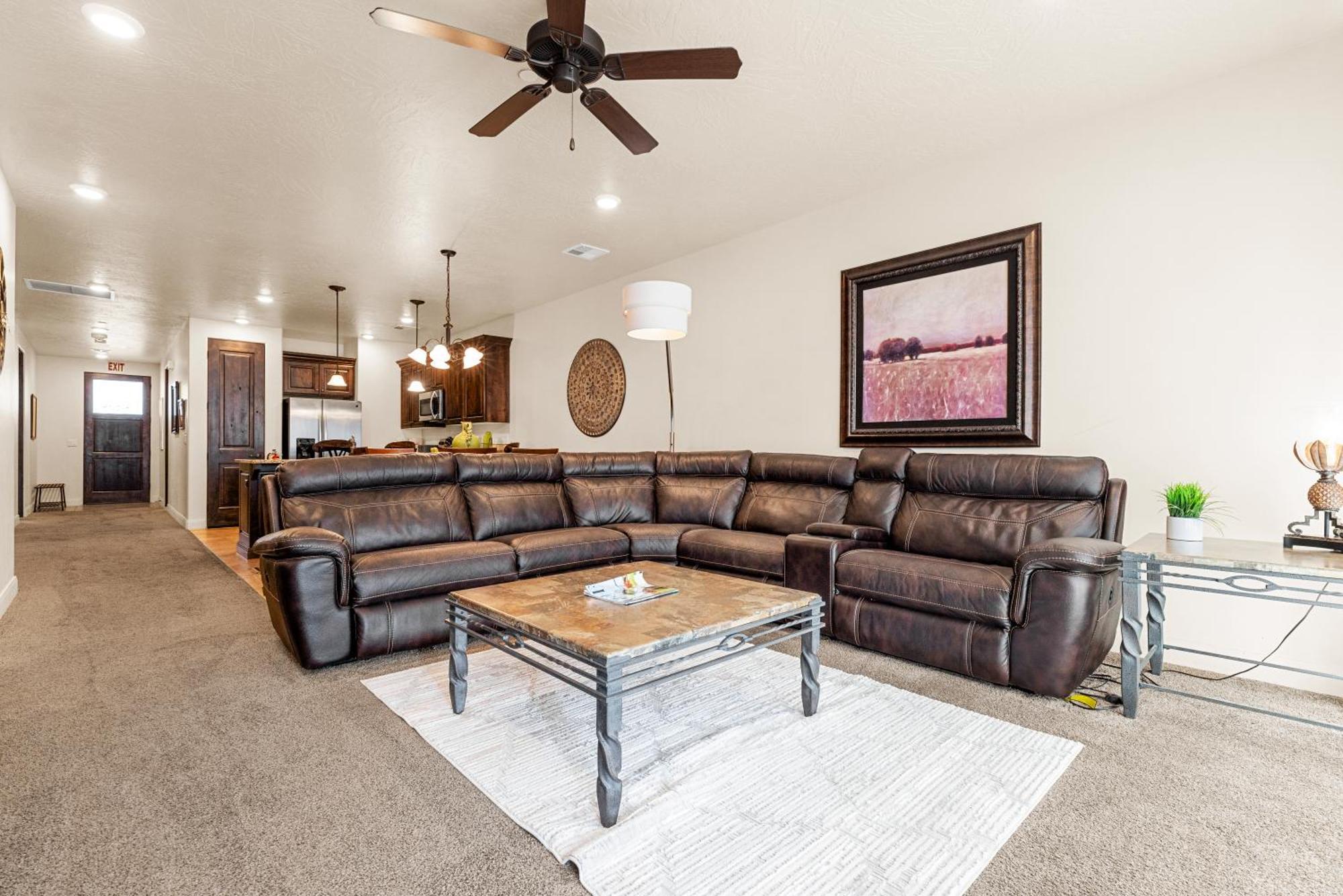 Vacation Rentals At Sand Hollow Resort ハリケーン エクステリア 写真