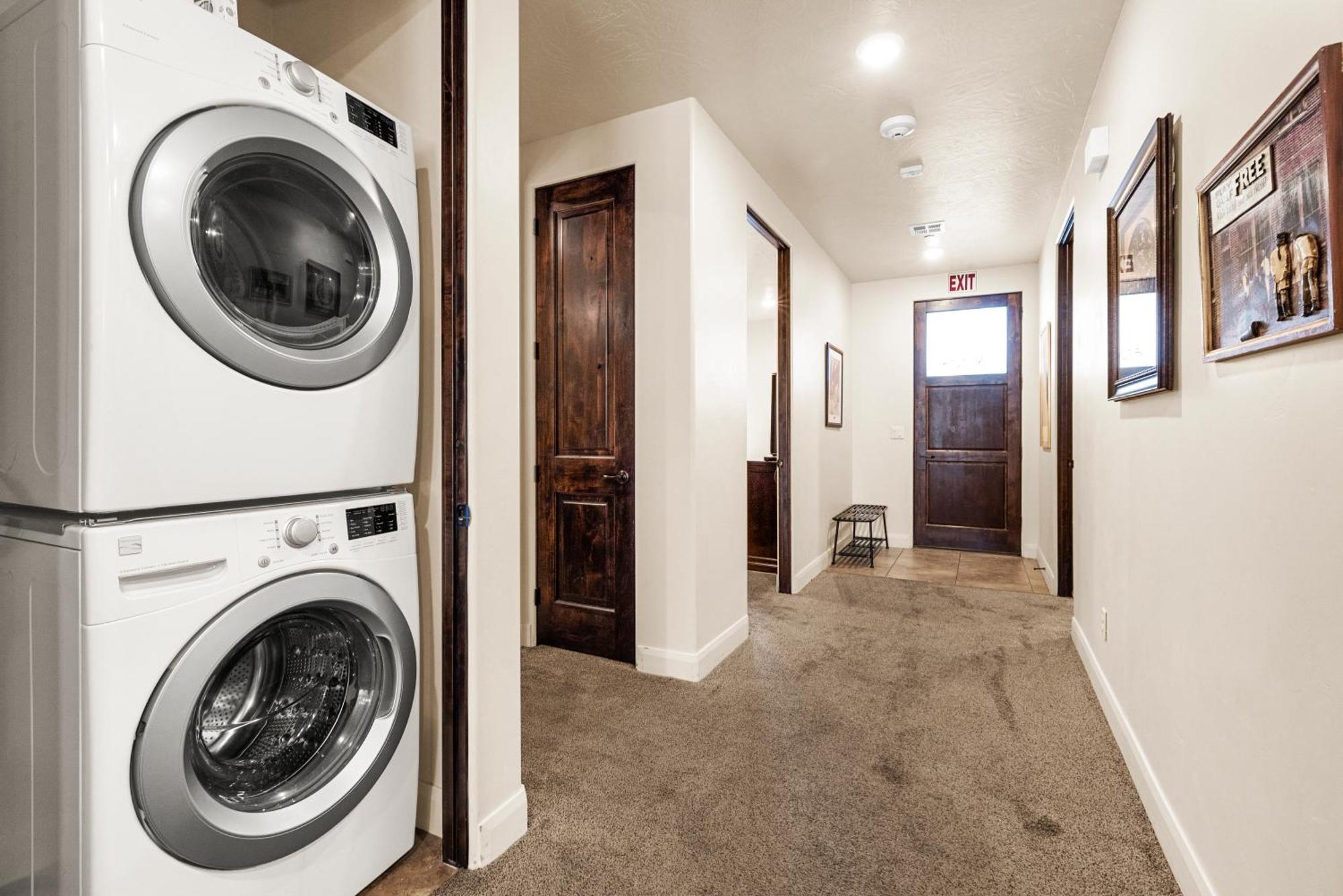 Vacation Rentals At Sand Hollow Resort ハリケーン エクステリア 写真