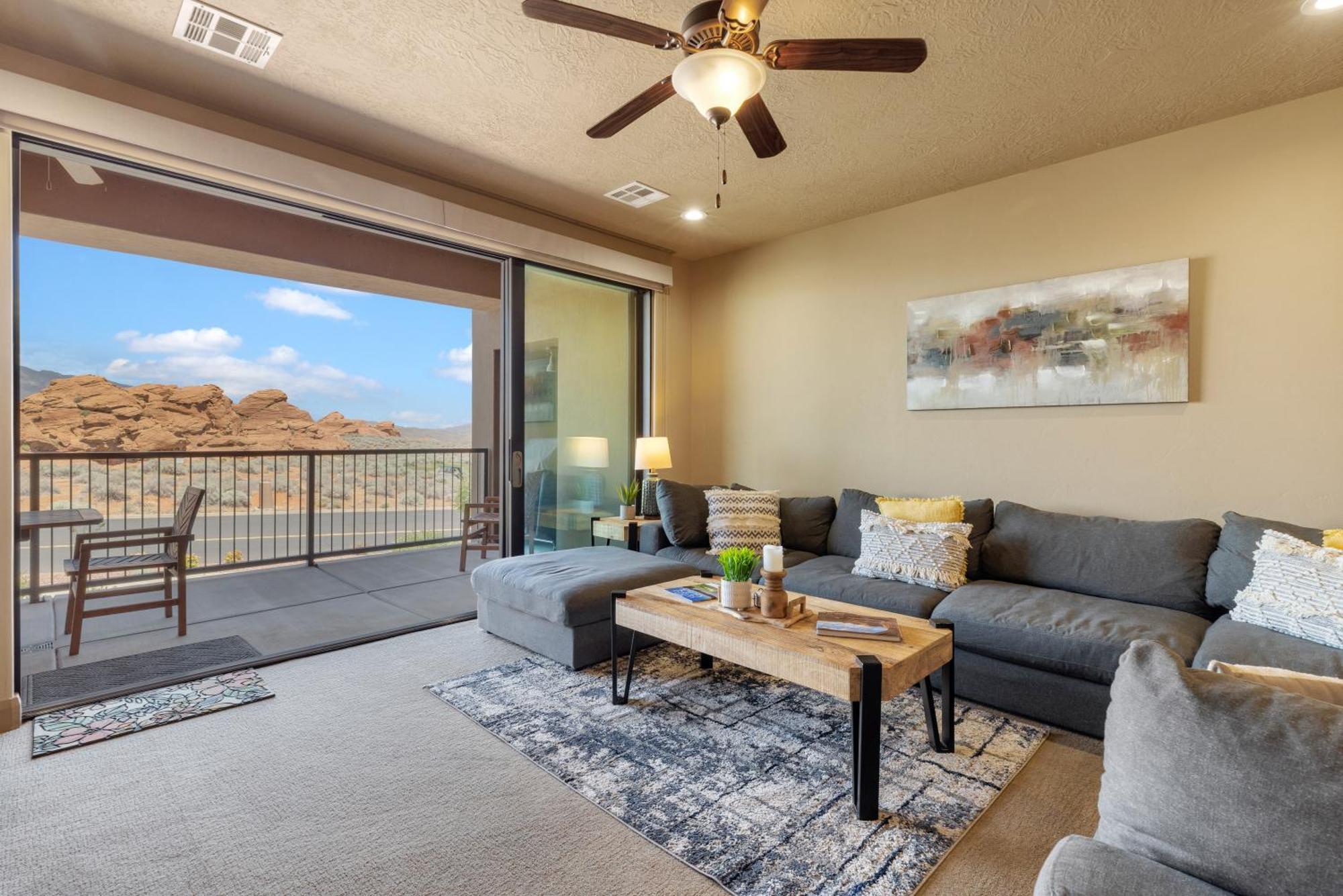 Vacation Rentals At Sand Hollow Resort ハリケーン エクステリア 写真