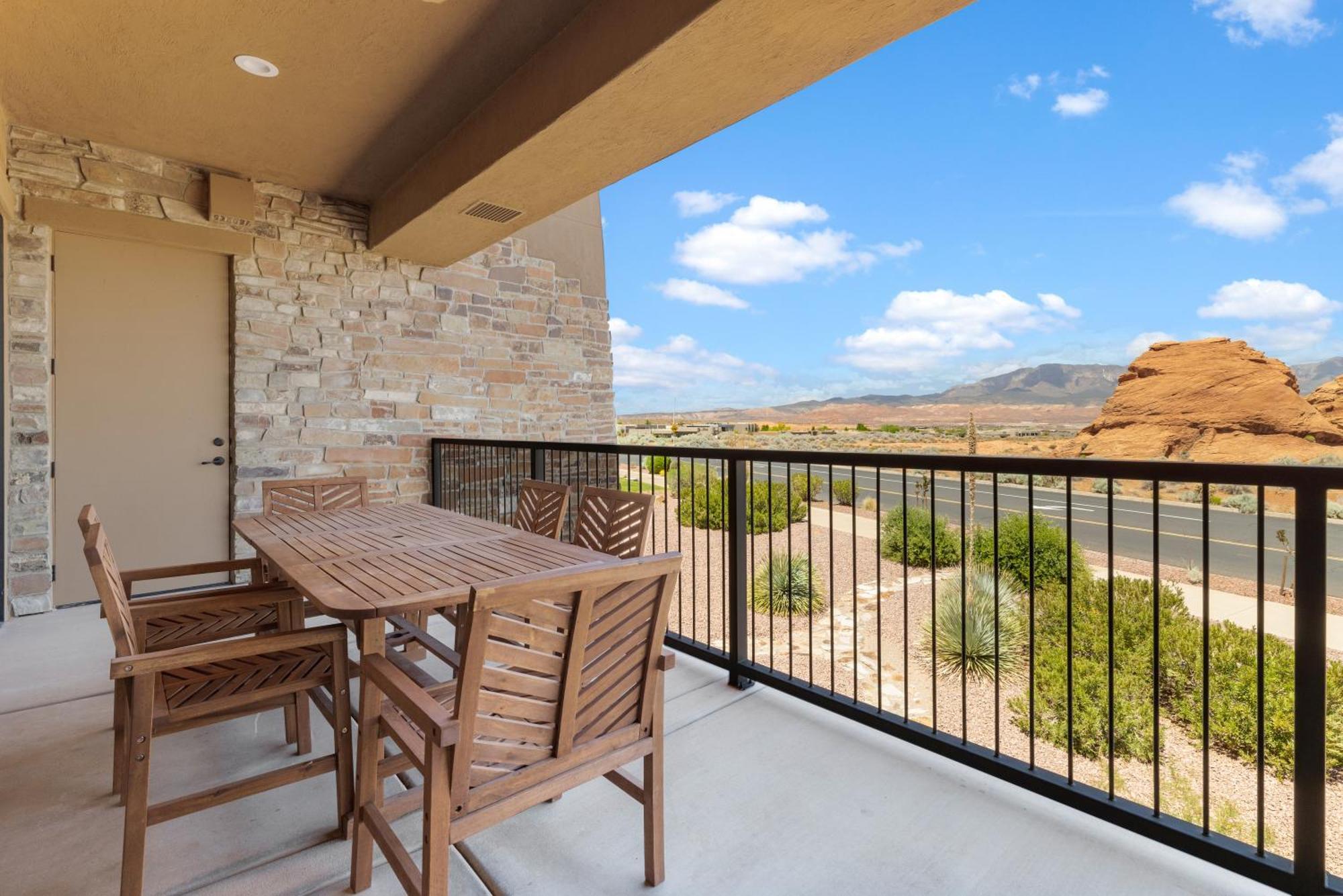 Vacation Rentals At Sand Hollow Resort ハリケーン エクステリア 写真